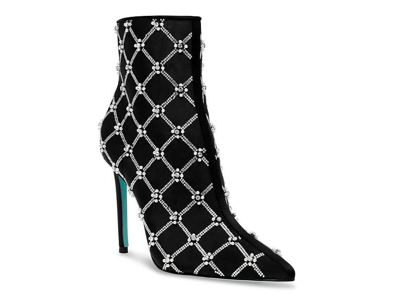 Dsw black heel boots best sale