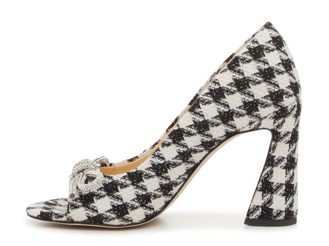 Jessica Simpson Imuna Pump