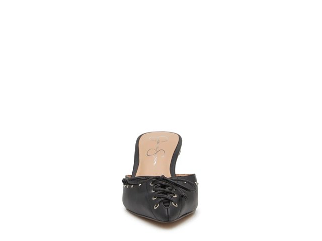 Quilria Pump
