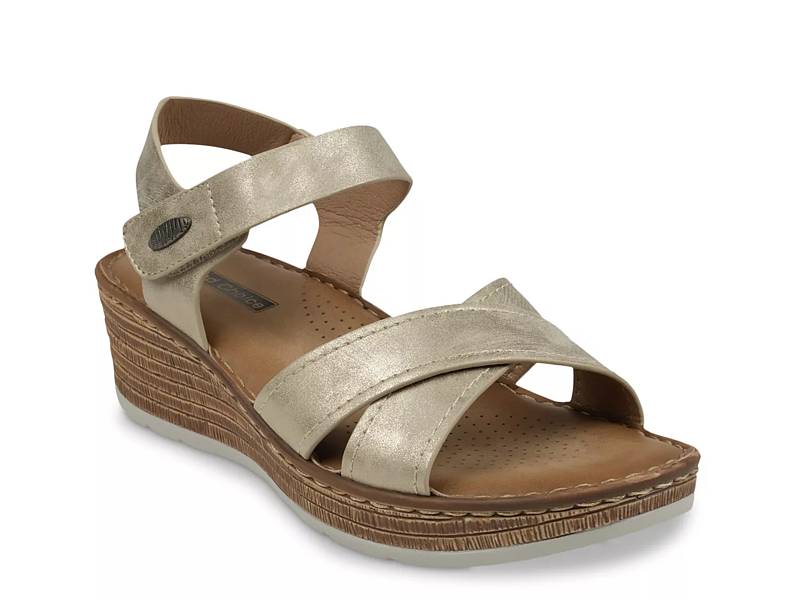 Vienna Wedge Sandal