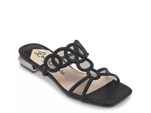 Fab sandals store