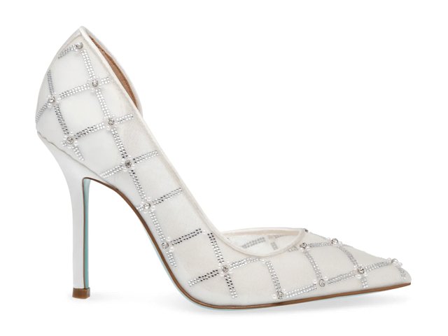 Betsey Johnson Cruze Pump