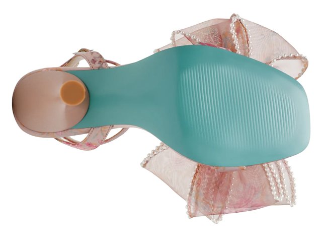 ★Betsey Johnson★K‐POPアイドル愛用★FAWN★サンダル Betsey Johnson Fawn Sandal - Free Shipping | DSW