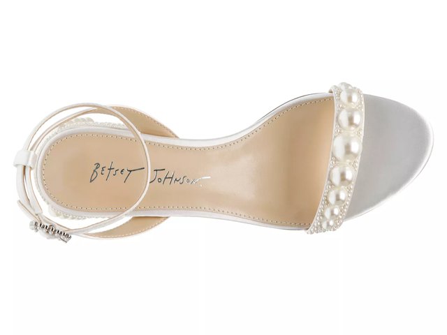 Betsey johnson tyna outlet