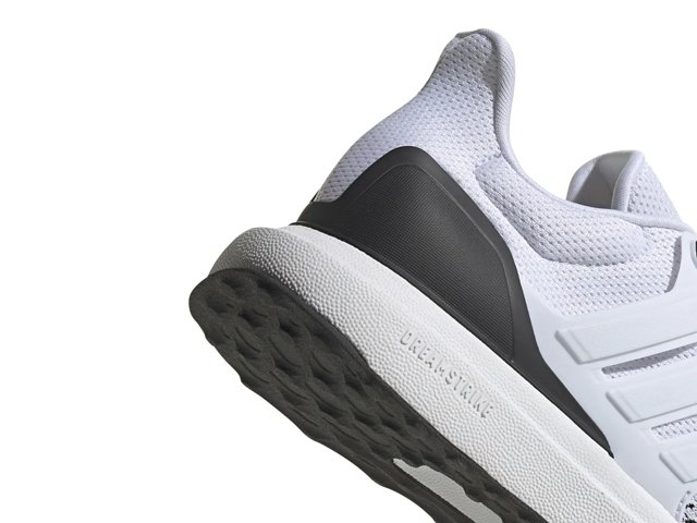 ★adidas★大人気★ULTRA DREAM DNA★追跡可 adidas Men's UltraDream DNA Sneaker | Famous Footwear