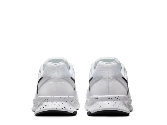 ◆正規品◆NIKE RUN SWIFT 3 WHITE(W)◆関税/送料込◆男女共用◆ Nike Run Swift 3 Running Shoe - Women's - Free Shipping | DSW
