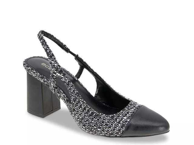 BCBGeneration★　黒ハイヒール Amazon.com | BCBGeneration Women's Dannie Platform, Black