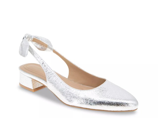 BCBGeneration Torna Flat - Free Shipping | DSW