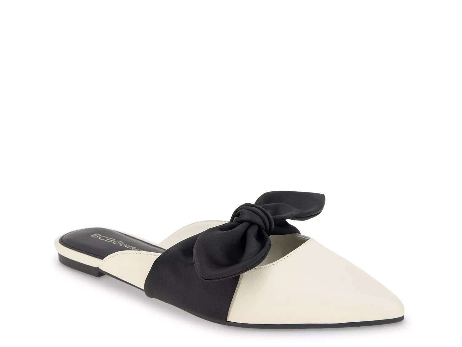 BCBGeneration Kandy Mule | Women's | Off White/Black | Size 8 | Flats