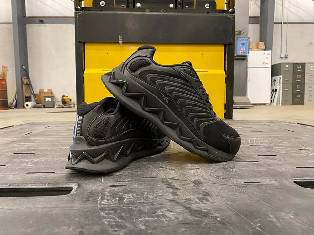 Dsw yeezy store