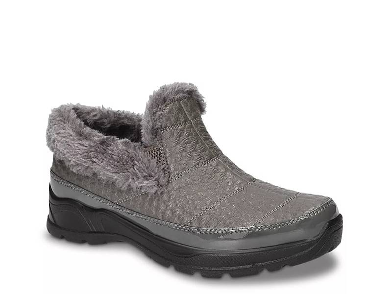 sofft waterproof bootie