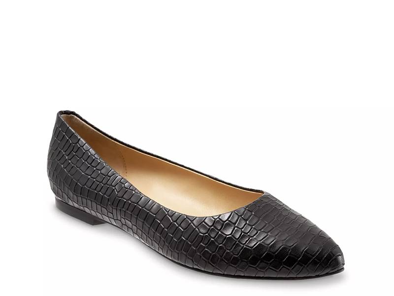 Estee Flat