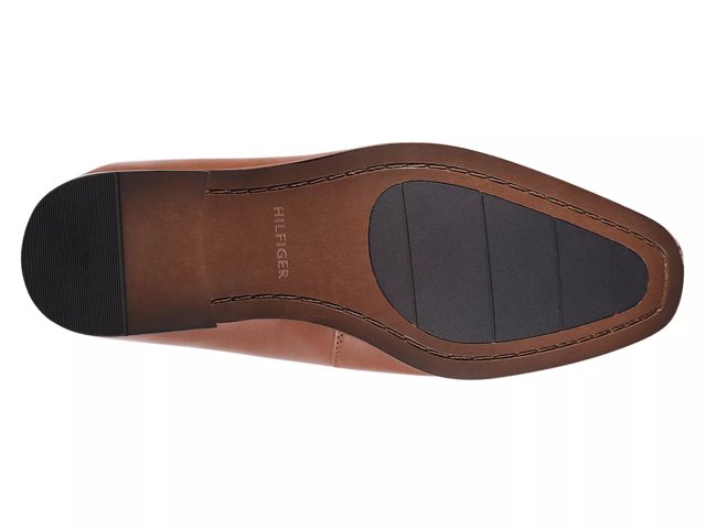 Tommy Hilfiger Speer Loafer - Free Shipping | DSW