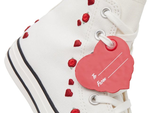 Converse Chuck Taylor All Star Heart & Rose High-Top Sneaker