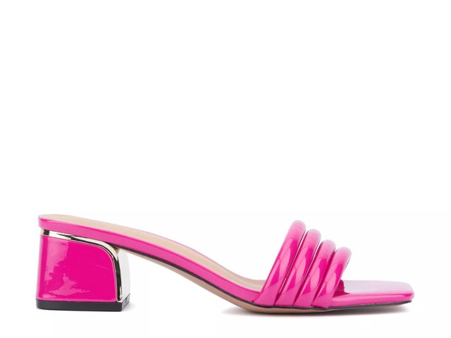 Janine Sandal