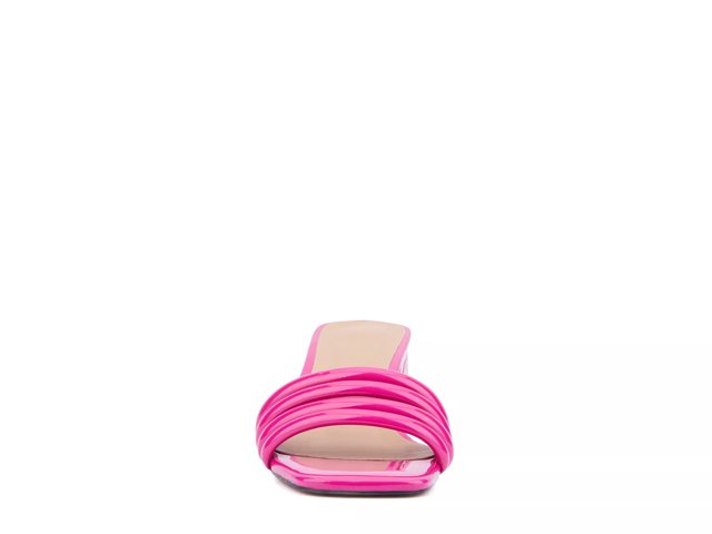 Janine Sandal