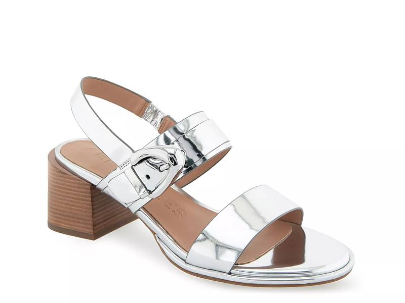 Nova Sandal