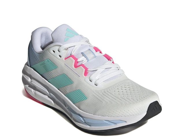 Adidas Questar 3 Running Shoe Women s White Green Size 8.5 Sneakers