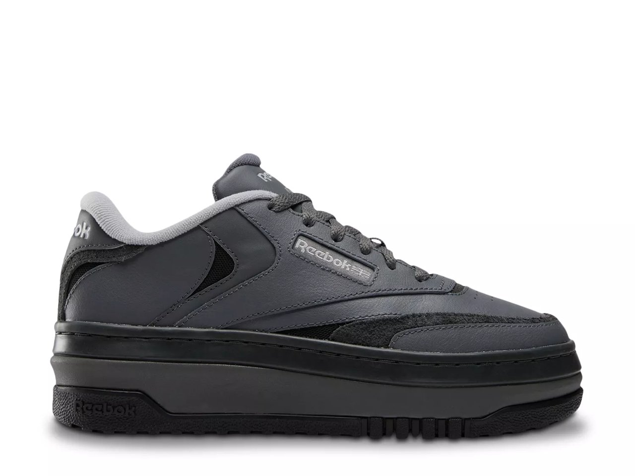 Женские кроссовки Reebok Club C дополнительной платформой
