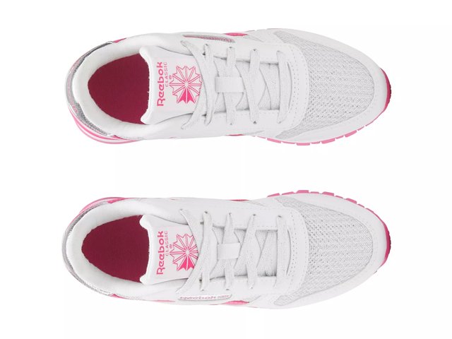 N sport reebok classic top