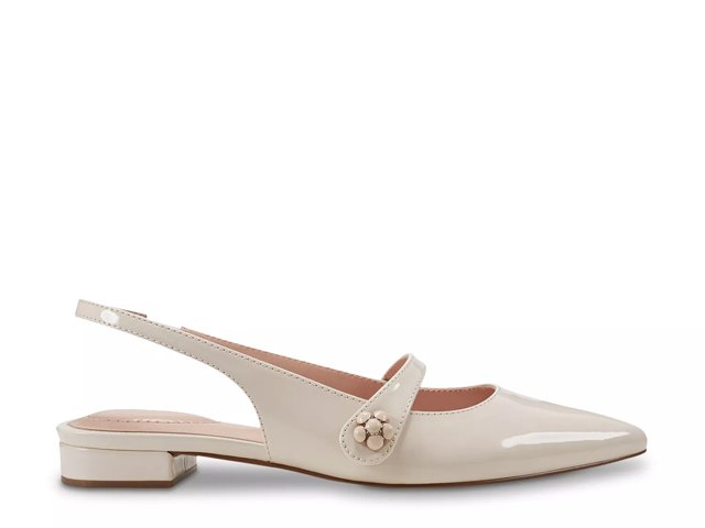 Bandolino Aubriana Flat