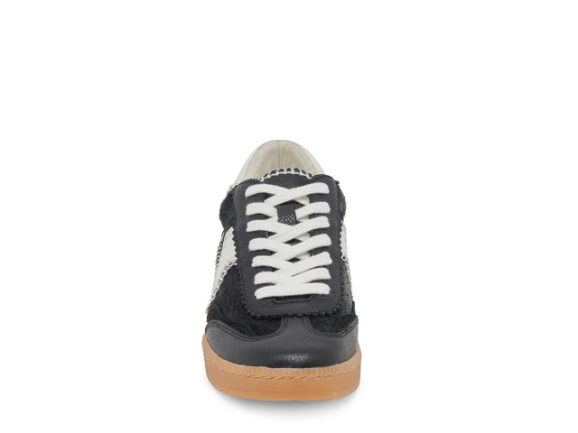 Notice Stitch Sneaker