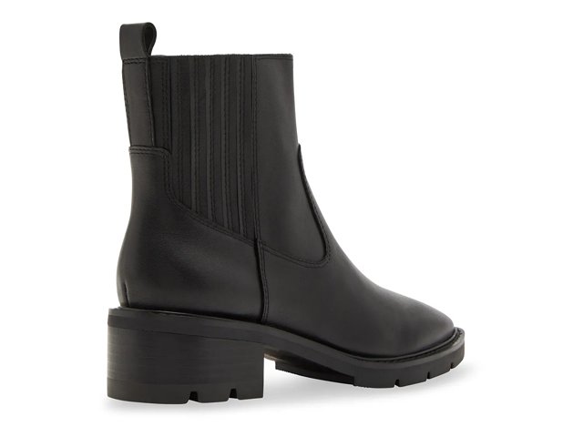 Blondo booties dsw hotsell