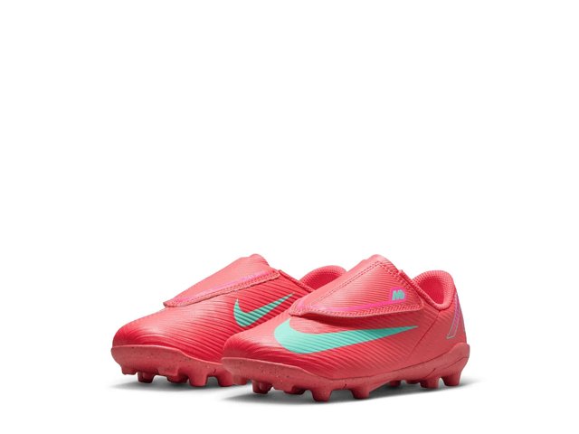 Nike Vapor 16 Club Soccer Cleat - Kids' - Free Shipping | DSW