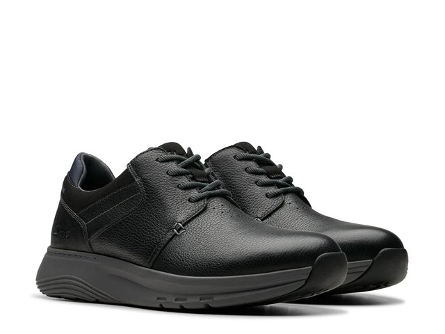 Clarks in motion store
