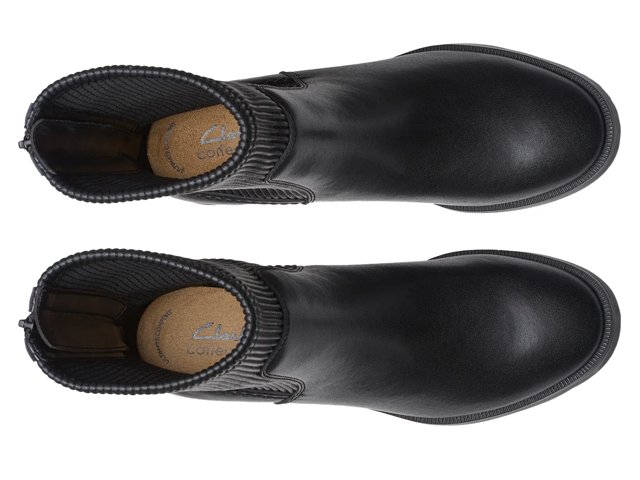 Clarks Lileigh Holly Bootie