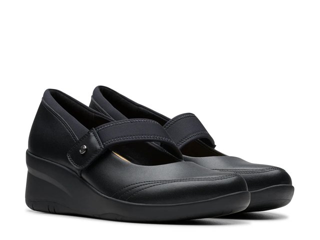 Clarks ladies black wedge shoes discount