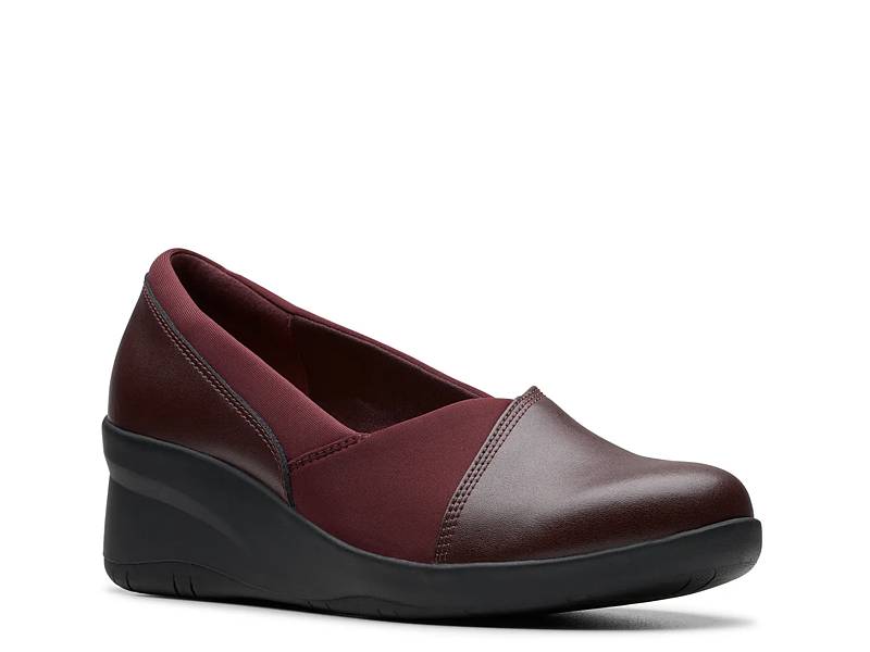 Clarks women's narrow shoes hotsell