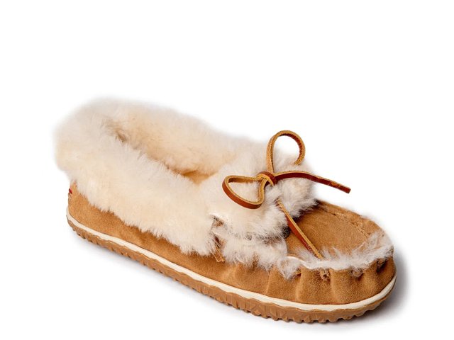 Minnetonka Ultimate Slipper