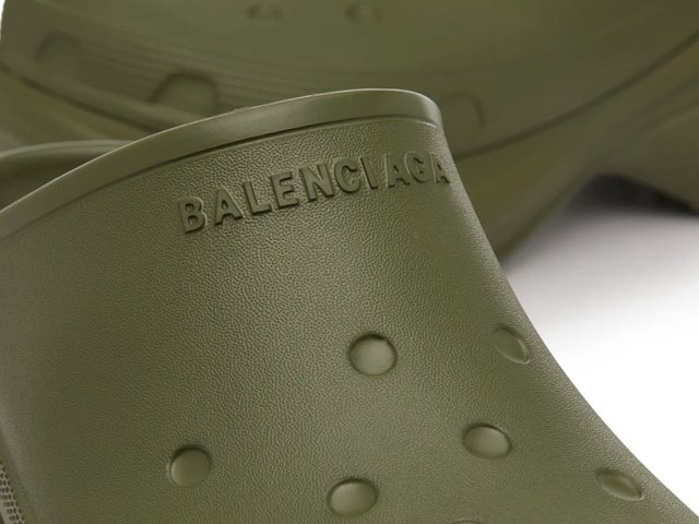 Balenciaga  Crocs ミュール Men's Hardcrocs™ Mule in Black | Balenciaga US