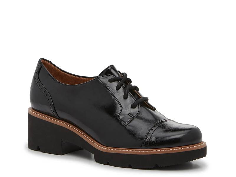 Shop Women s Oxfords DSW