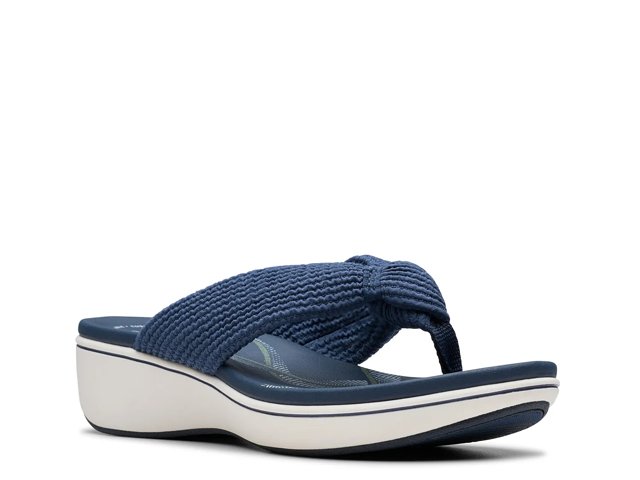 Clarks BreezeRae Erin Wedge Sandal