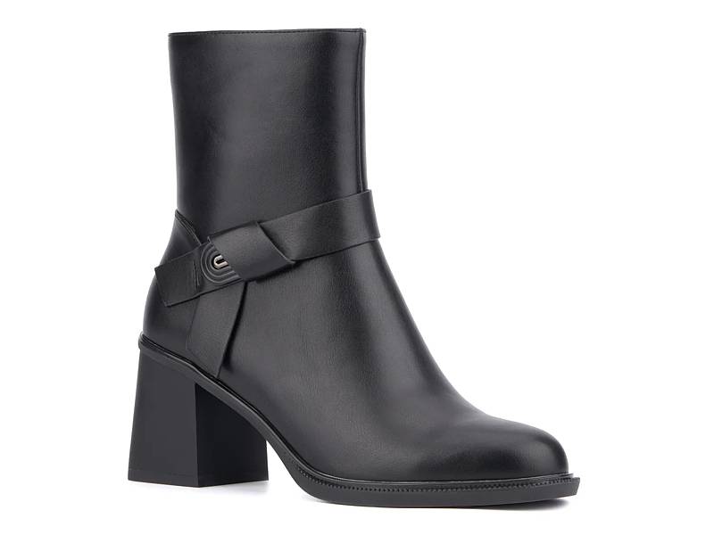 Steve Madden Carolina Bootie - Free Shipping | DSW