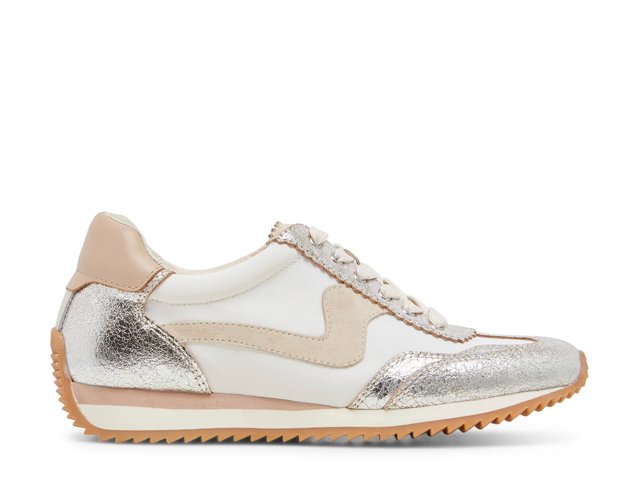 Dolce Vita Notice Jogger Sneaker - Free Shipping | DSW