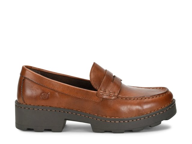 Born Carrera Loafer