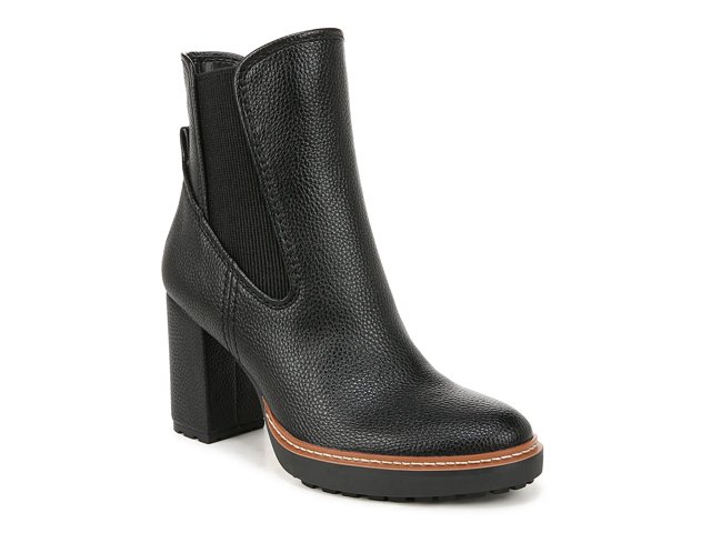 Naturalizer Deserve Bootie