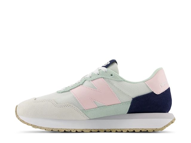 New Balance 237 Sneaker - Women's - Free Shipping | DSW