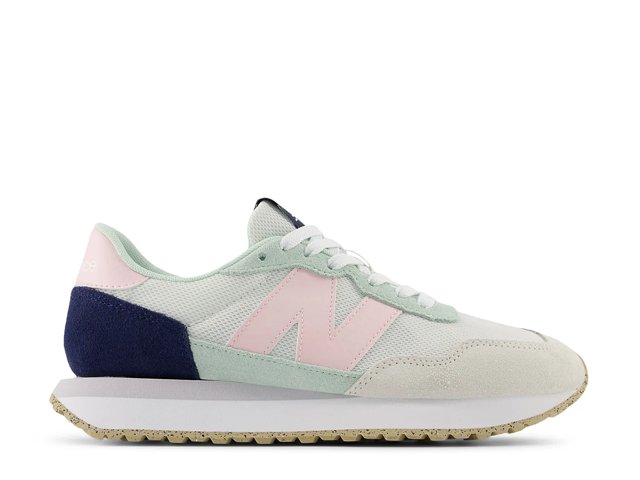 New Balance 237 Sneaker - Women's - Free Shipping | DSW
