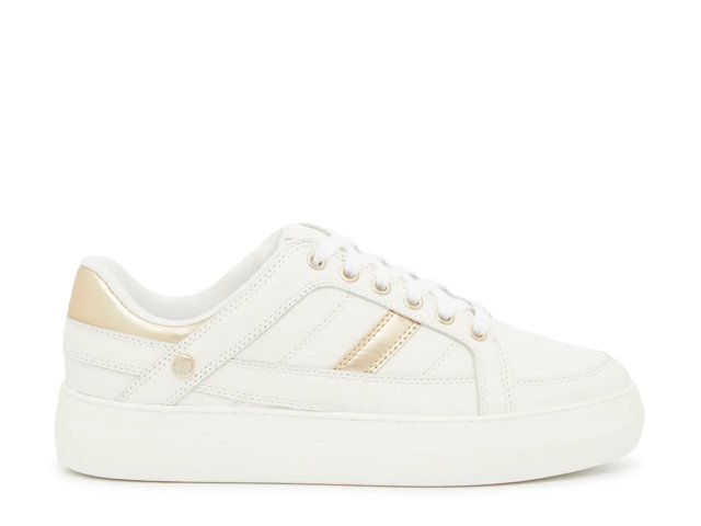 Vince Camuto Janien Platform Sneaker