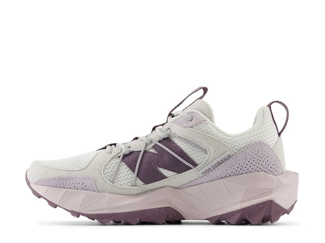 New Balance Tektrel S Sneaker - Women's