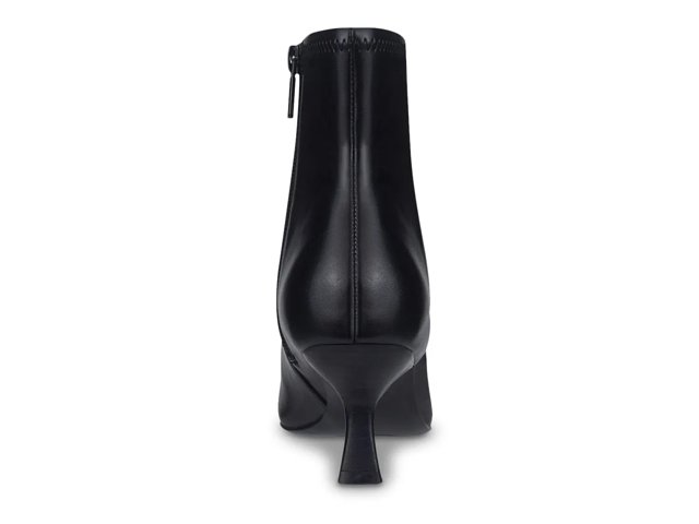 Nidia Bootie
