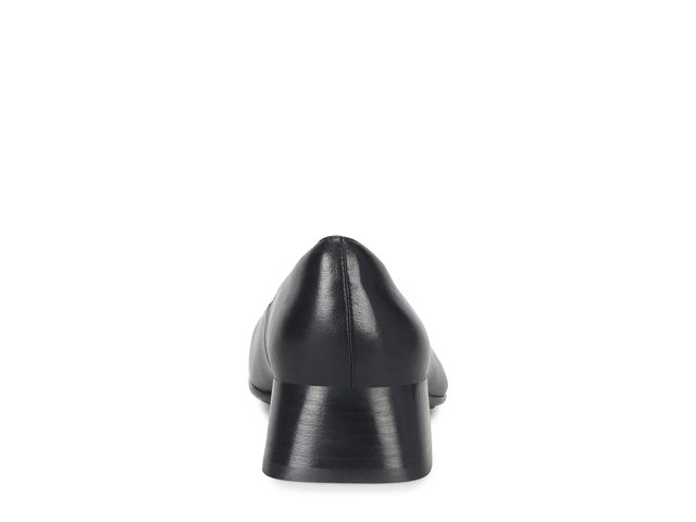 Lillian Pump