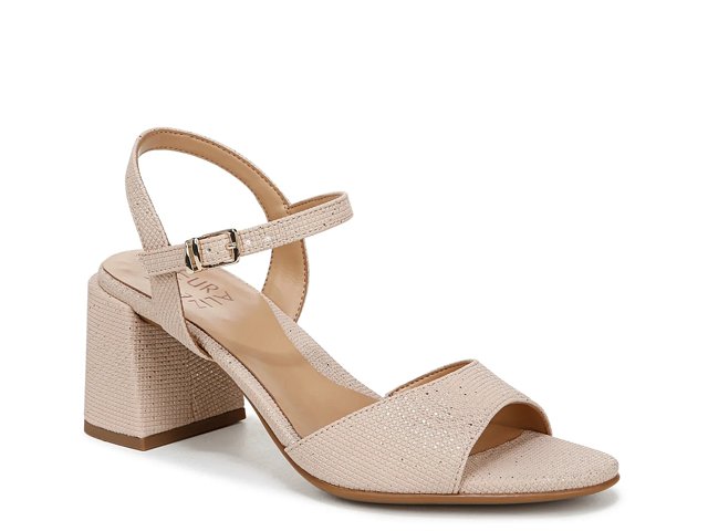 Naturalizer daisy sandal top