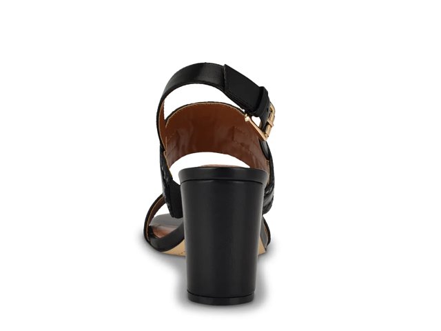 Tommy hilfiger sandals dsw cheap
