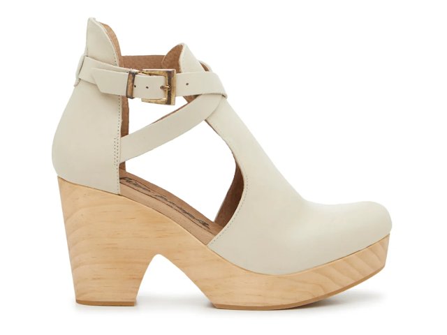 Cedar clog hot sale