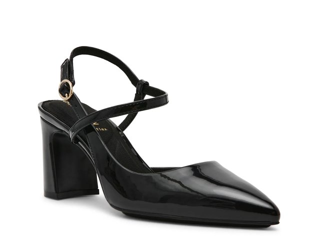 Anne Klein Women s Bliss Pointed Toe Pump Black Pumps 6